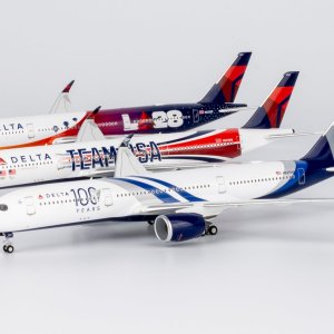 39067&39082&39070&39071&39106 DELTA A350 SPECIAL PAINTS (1).JPG