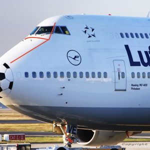 747nose3e.jpg