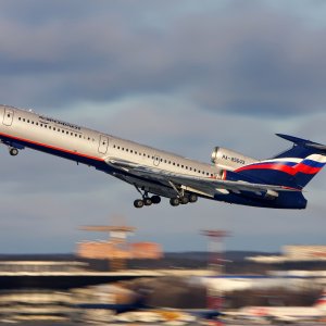 Aeroflot_Tupolev_Tu-154M_RA-85643_Mishin-1.jpg