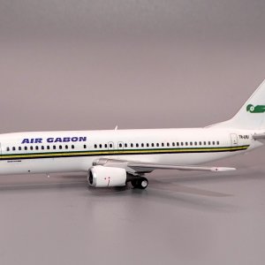 AIRGABON_B734_01.JPG