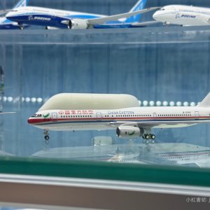 Camera_XHS_17537251466611040g00831kg5shraiu0g5pmfu7nncfqsfrk8g68.jpg