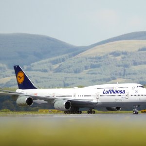 Lufthansa B747-8 D-ABYP_3.JPG