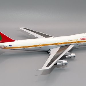 QF_B742_VH-EBM_08.JPG