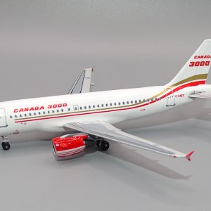 CANADA3000_A319_C-GKZC_02.JPG