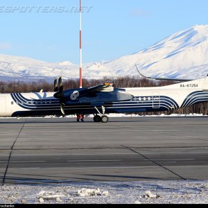 ra-67254-aurora-bombardier-dhc-8-402-dash-8-q400_PlanespottersNet_1539245_b2e213f02d_o.jpg
