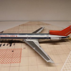 Northwest 727-251 1968 N268US L.jpg