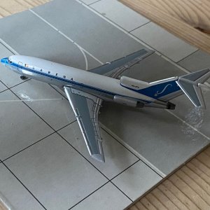 Aeroclassics Sabena (60s c_s) B727-100- OO-STA (2).jpg