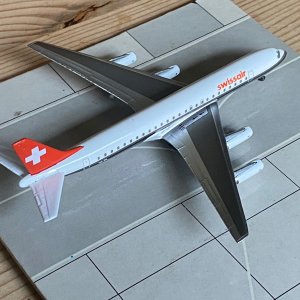 Aeroclassics Swissair (80s c_s)- DC-8-62H- HB-IDL (5).jpg