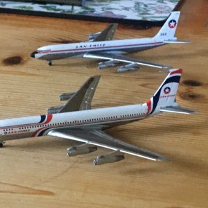 Aeroclassics LAN CHILE B707s CC-CEA & CC-CEB.jpg