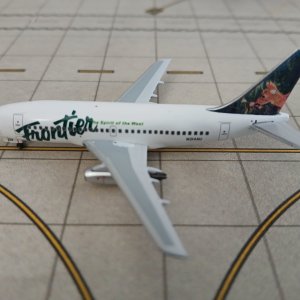 Frontier 737-201 N214AU L IND.jpeg
