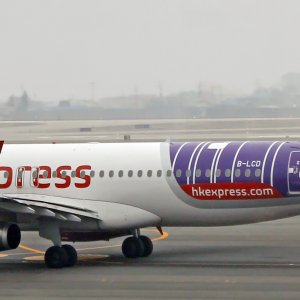 HK_Express_A320-200.jpg