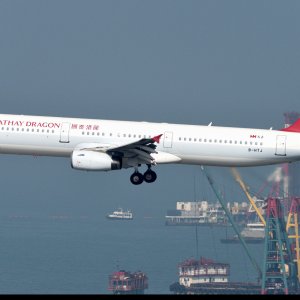 b-htj-cathay-dragon-airbus-a321-231_PlanespottersNet_912541_6dcdbcfe00_o.jpg