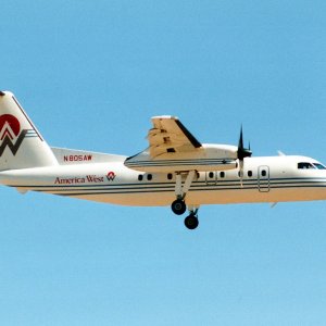 America_West_Dash_8-100.jpg