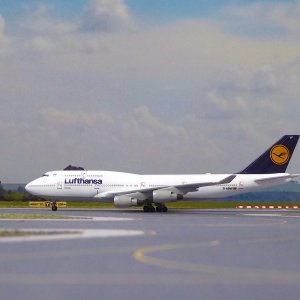 My first Lufthansa B747-400 D-ABVF_4.JPG