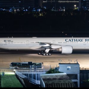 b-kpo-cathay-pacific-boeing-777-367er_PlanespottersNet_1921096_ca7e7bc010_o.jpg