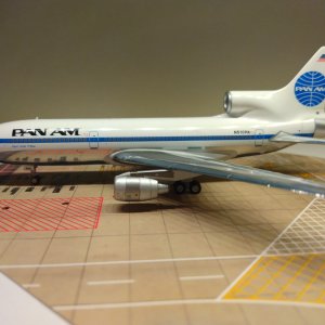 Pan Am L-1011-500 N510PA L.jpg