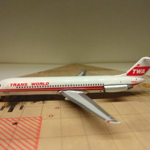 Trans World DC-9-32 N928L L.jpg