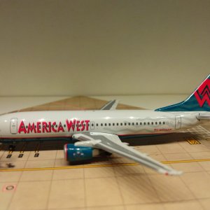 America West B737-300 N315AW L.jpg