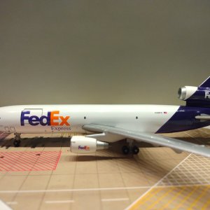 Federal Express MD-10-10F N386FE L.jpg