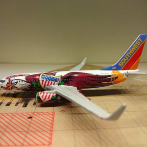 Southwest B737-7H4WL N918WN L.jpg