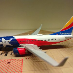 Southwest B737-7H4WL N931WN L.jpg