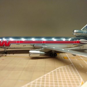 Western DC-10-10 N908WA L.jpg