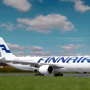 Finnair A330-322 OH-LTT_5.JPG