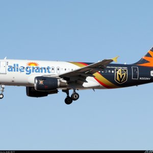 Allegiant A319-112 N302NV L 1.jpg