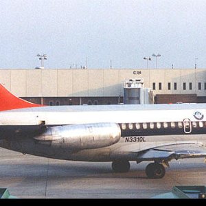 Northwest DC-9-14 N3310L.jpg