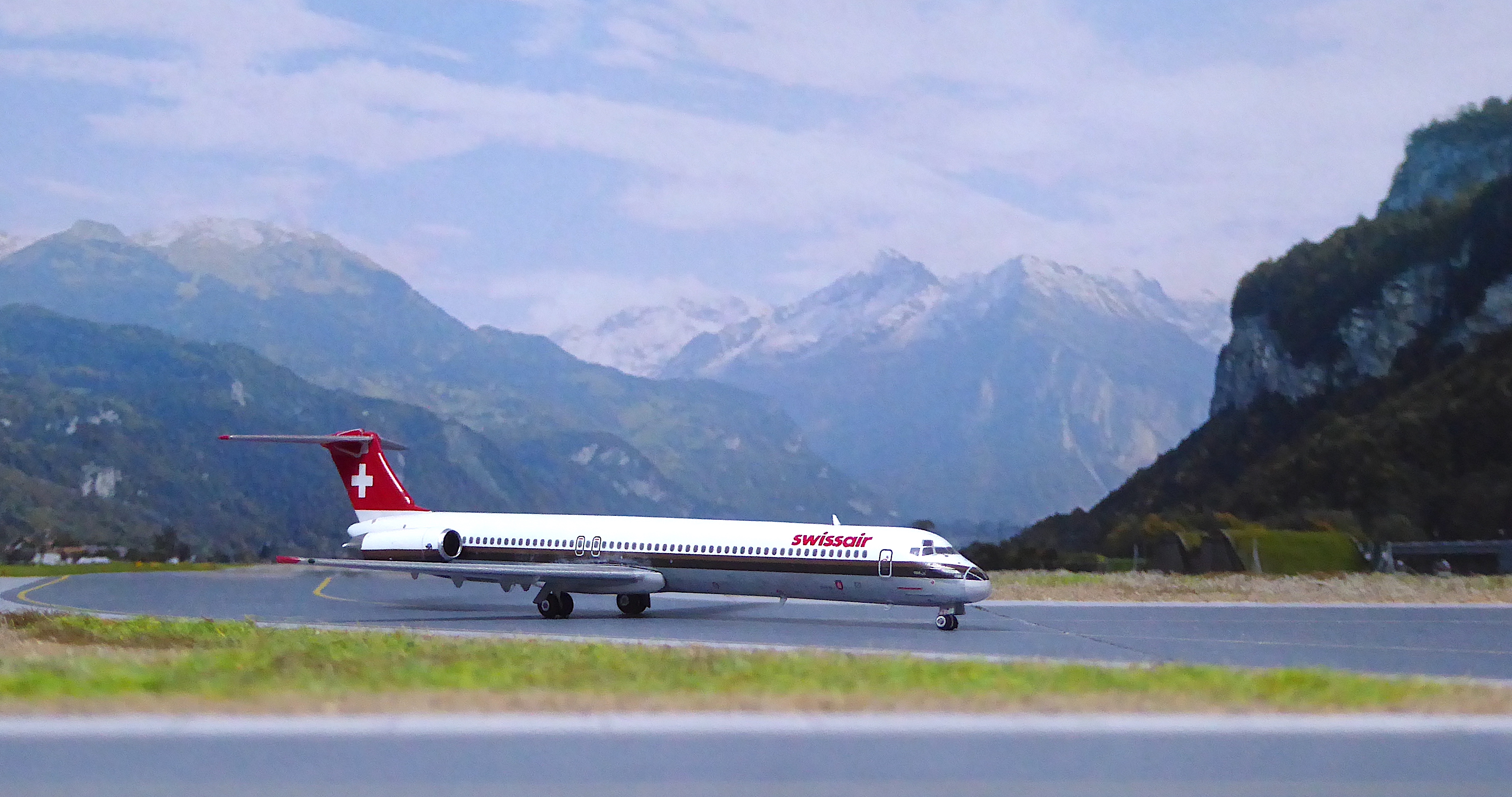 1 Swissair MD-81_4.JPG