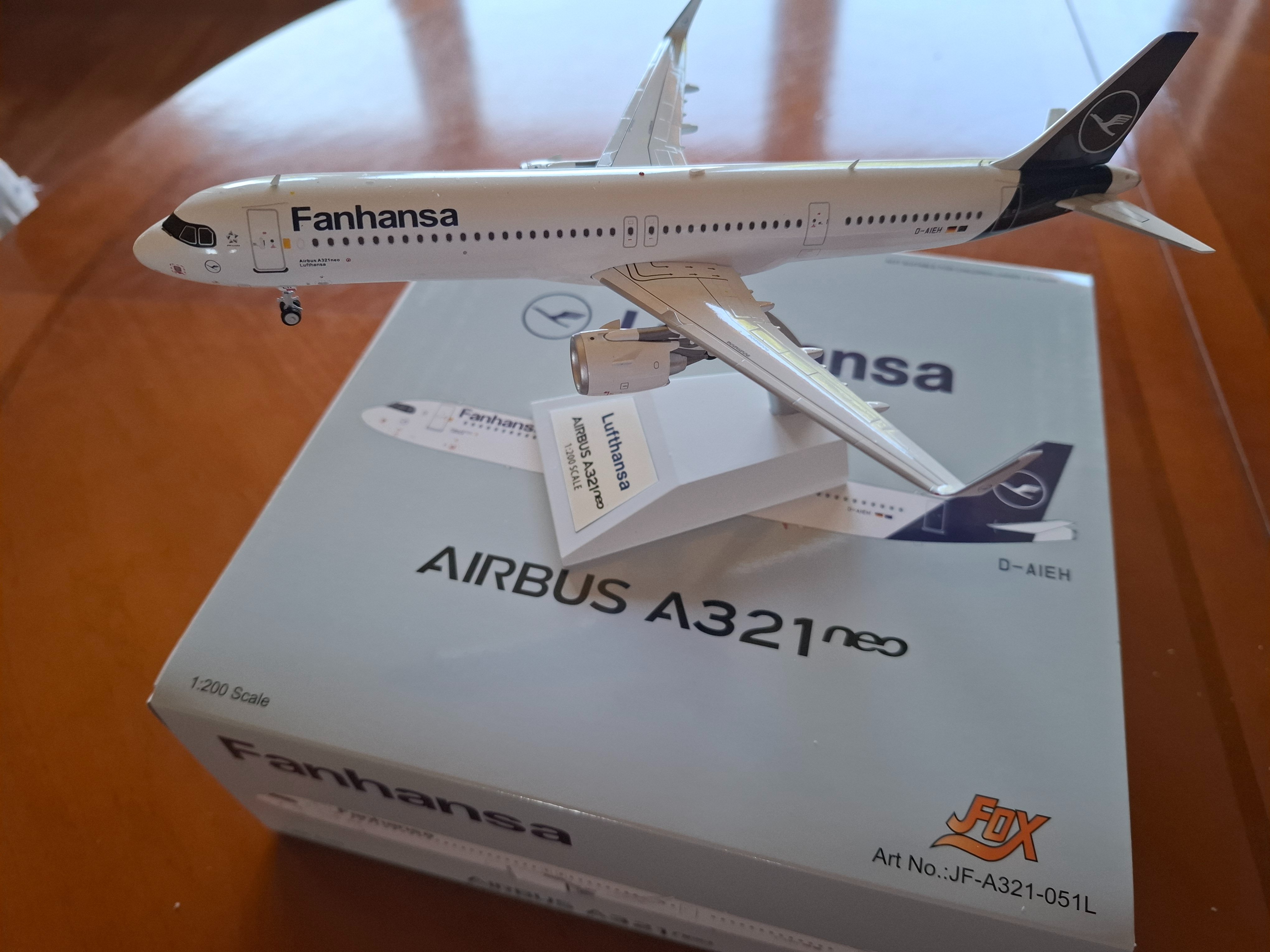 #405 Lufthansa A321 Neo D-AIEH JFox.jpg