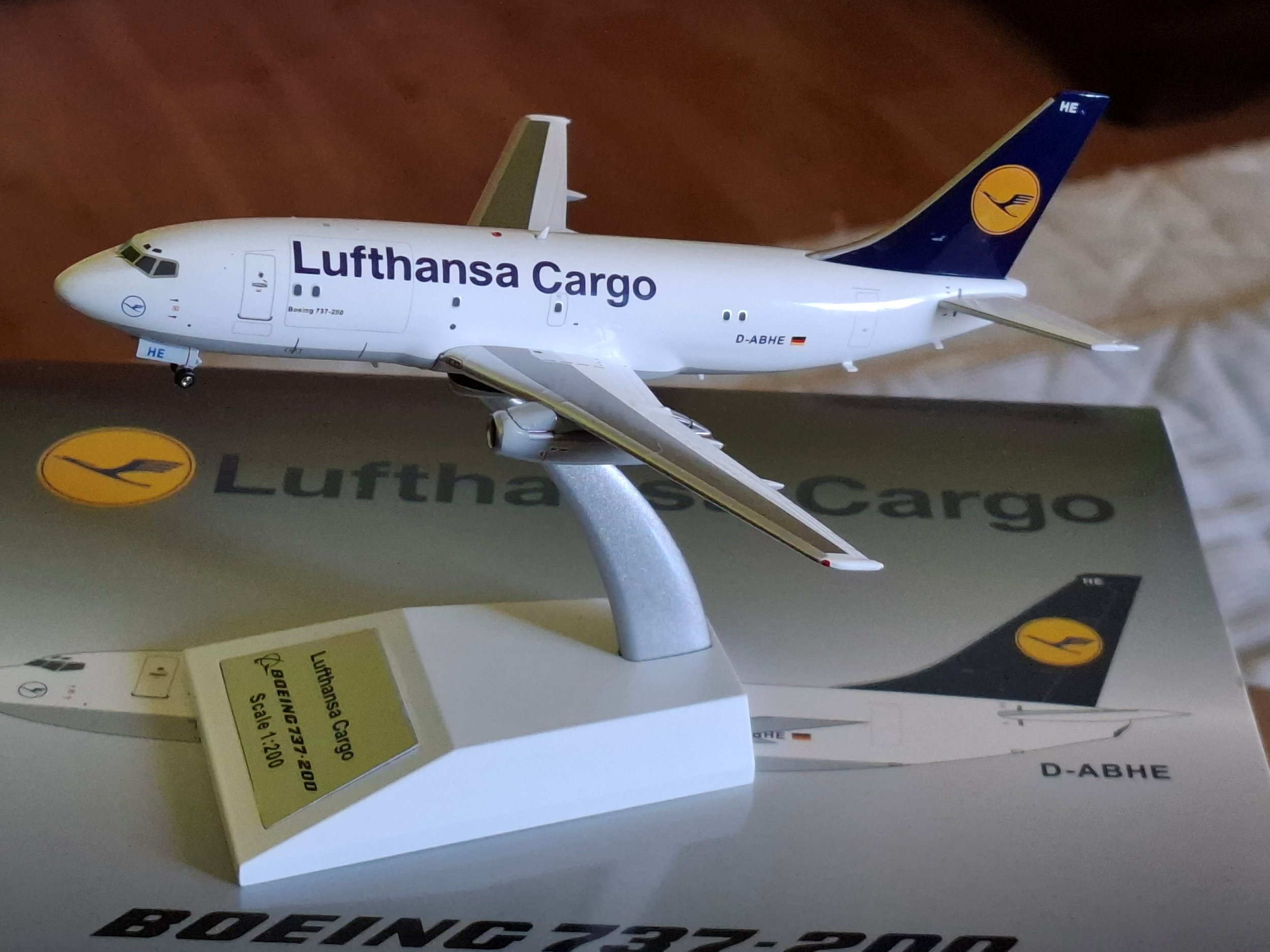 #420 Lufthansa B737-200C D-ABHE Cargo.jpg