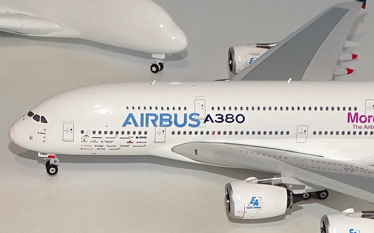 A380s_04.JPG