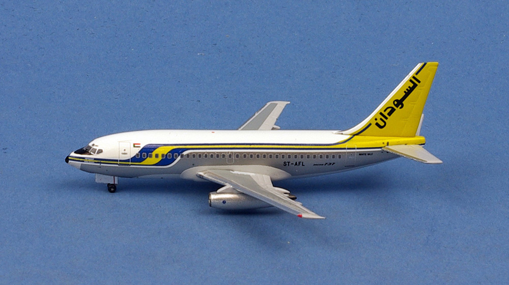 aero-classics-ac411356-boeing-737-200-sudan-airways-st-afl-xf7-206887_0.jpg