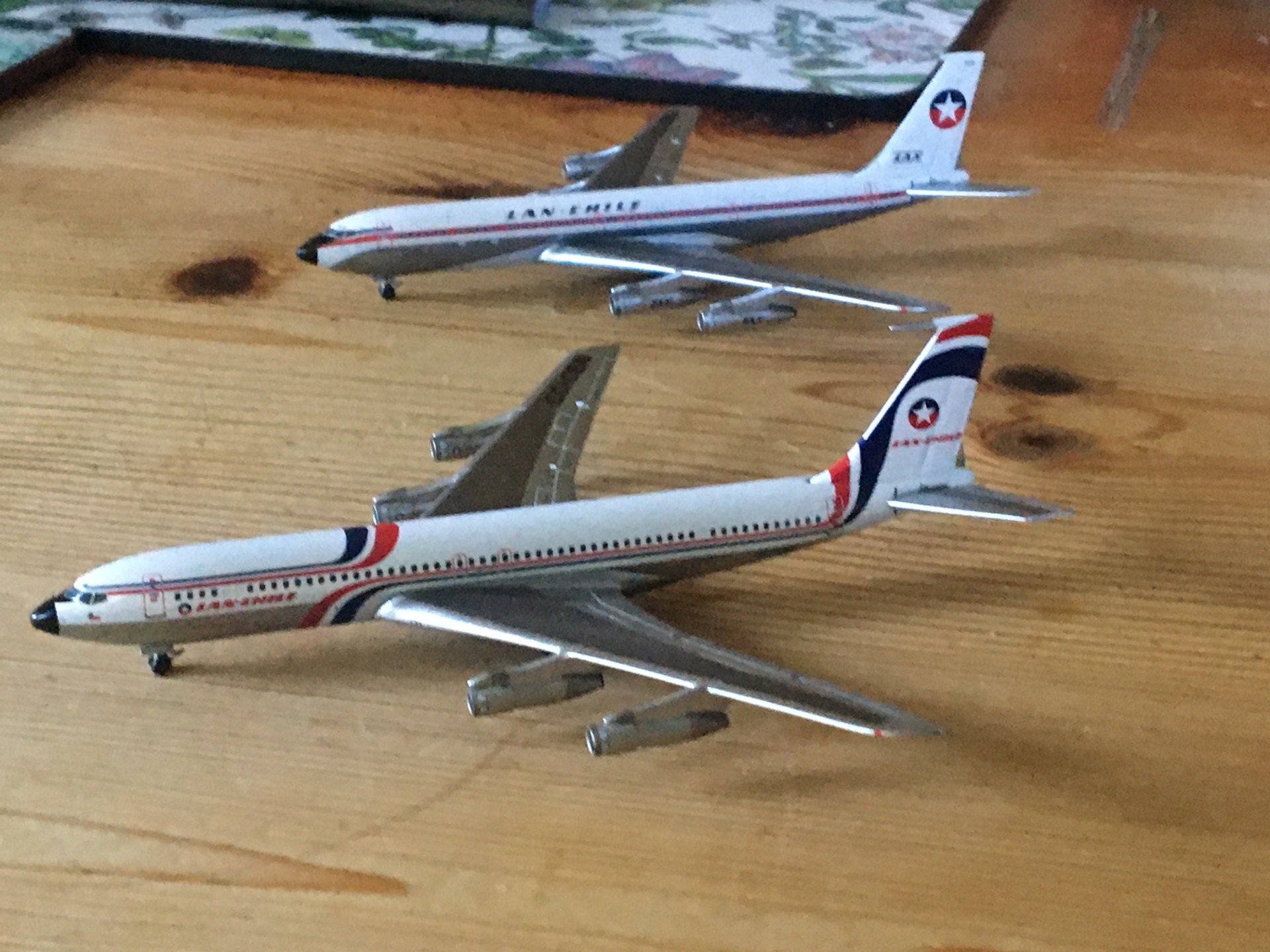 Aeroclassics LAN CHILE B707s CC-CEA & CC-CEB.jpg