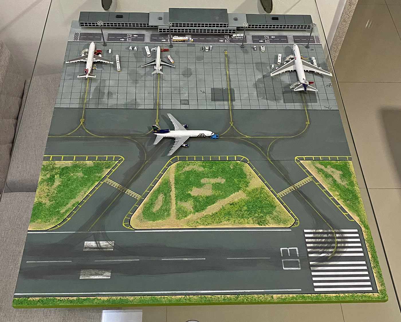 AEROPORTO MÉDIO - RODRIGO BRAGA (1).jpg