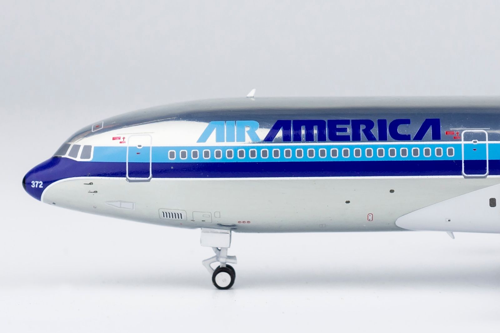 Air America N372EA  2.jpeg