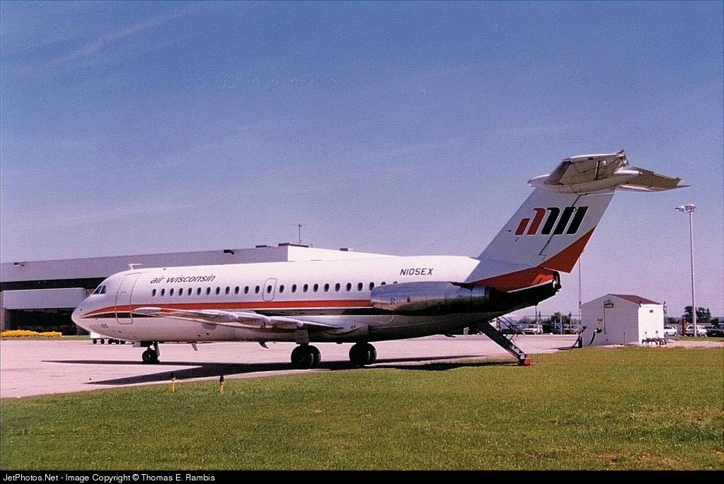 Air Wisconsin BAC 1-11 N105EX R.jpg