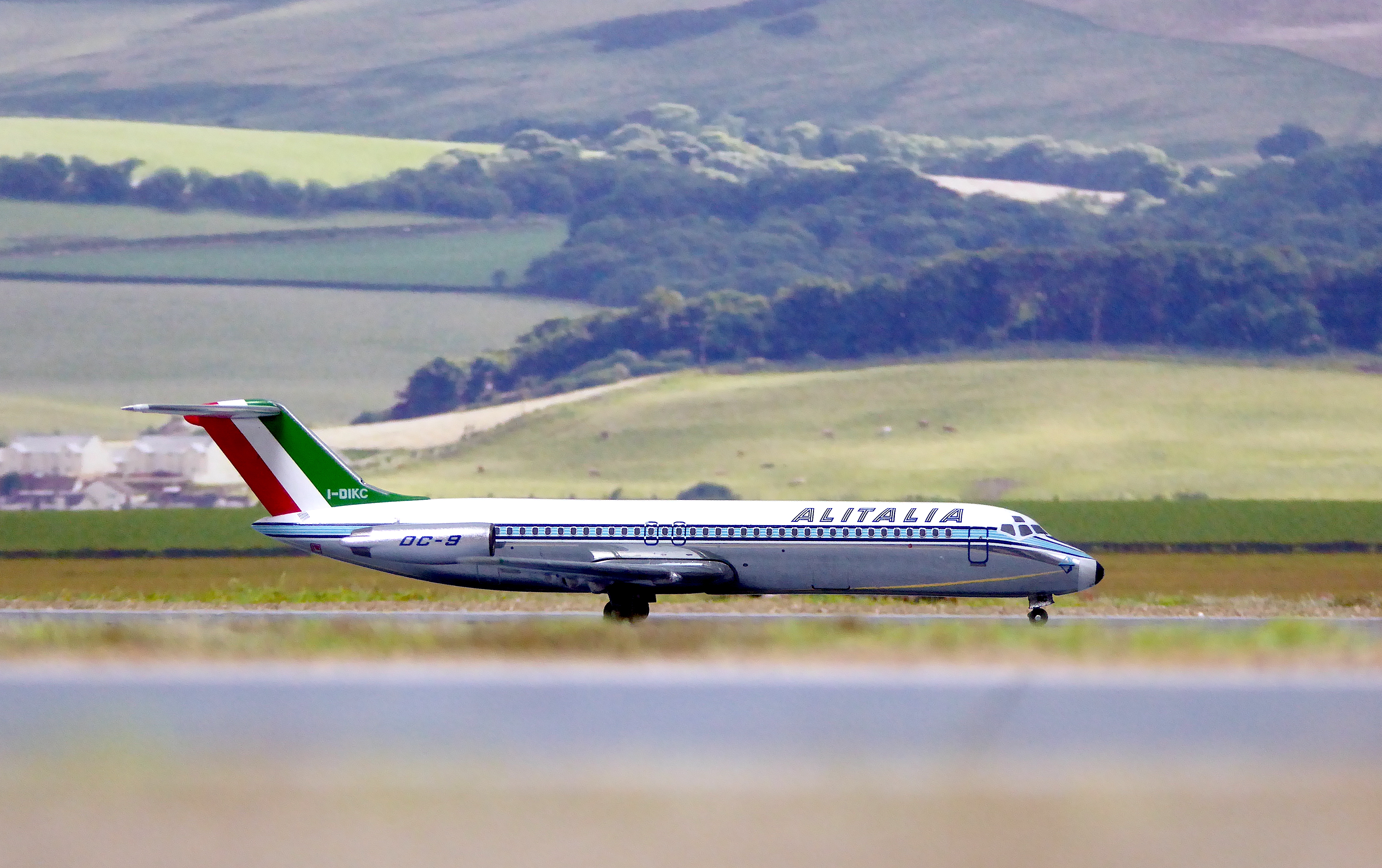 Alitalia DC-9-32 I-DIKC AC_1.JPG