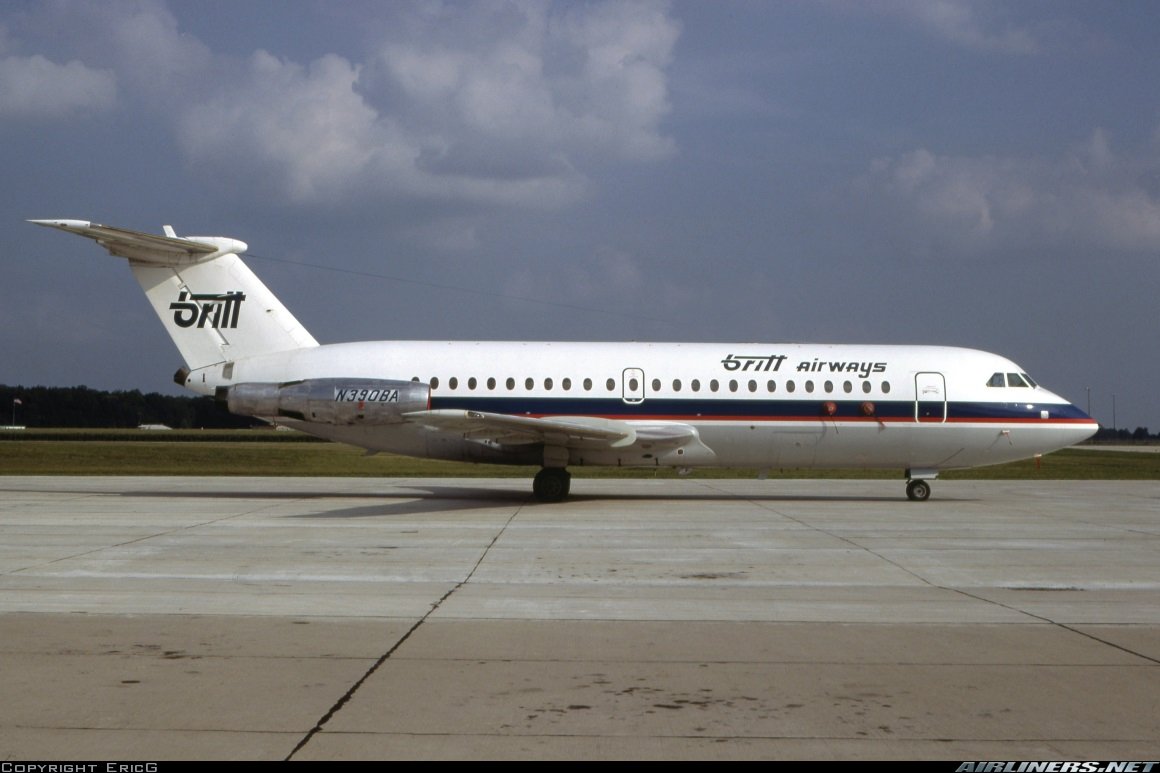 Britt Airways BAC-111 N390BA R.jpg