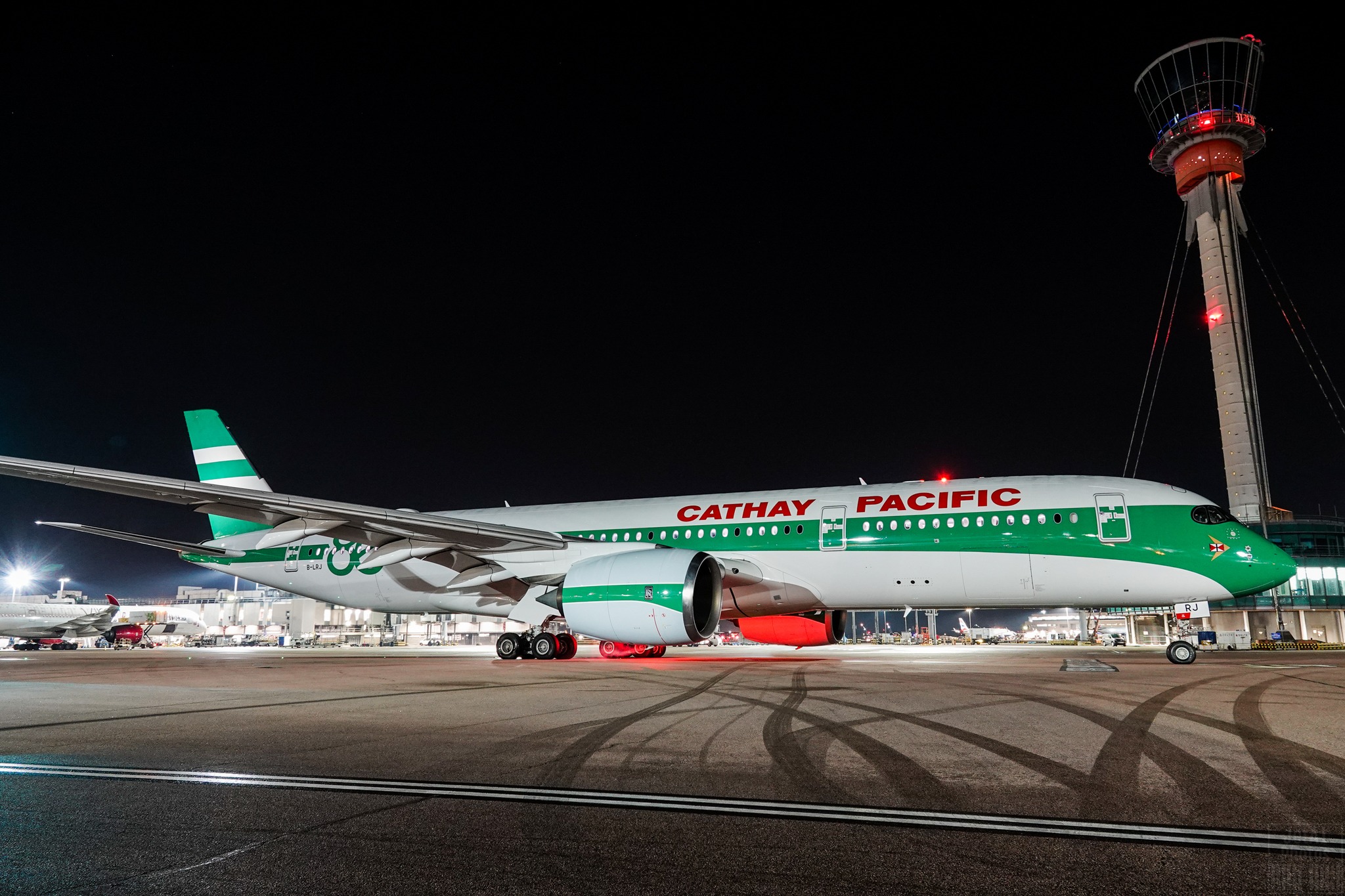 Cathay Pacific B-LRJ Heathrow.jpg