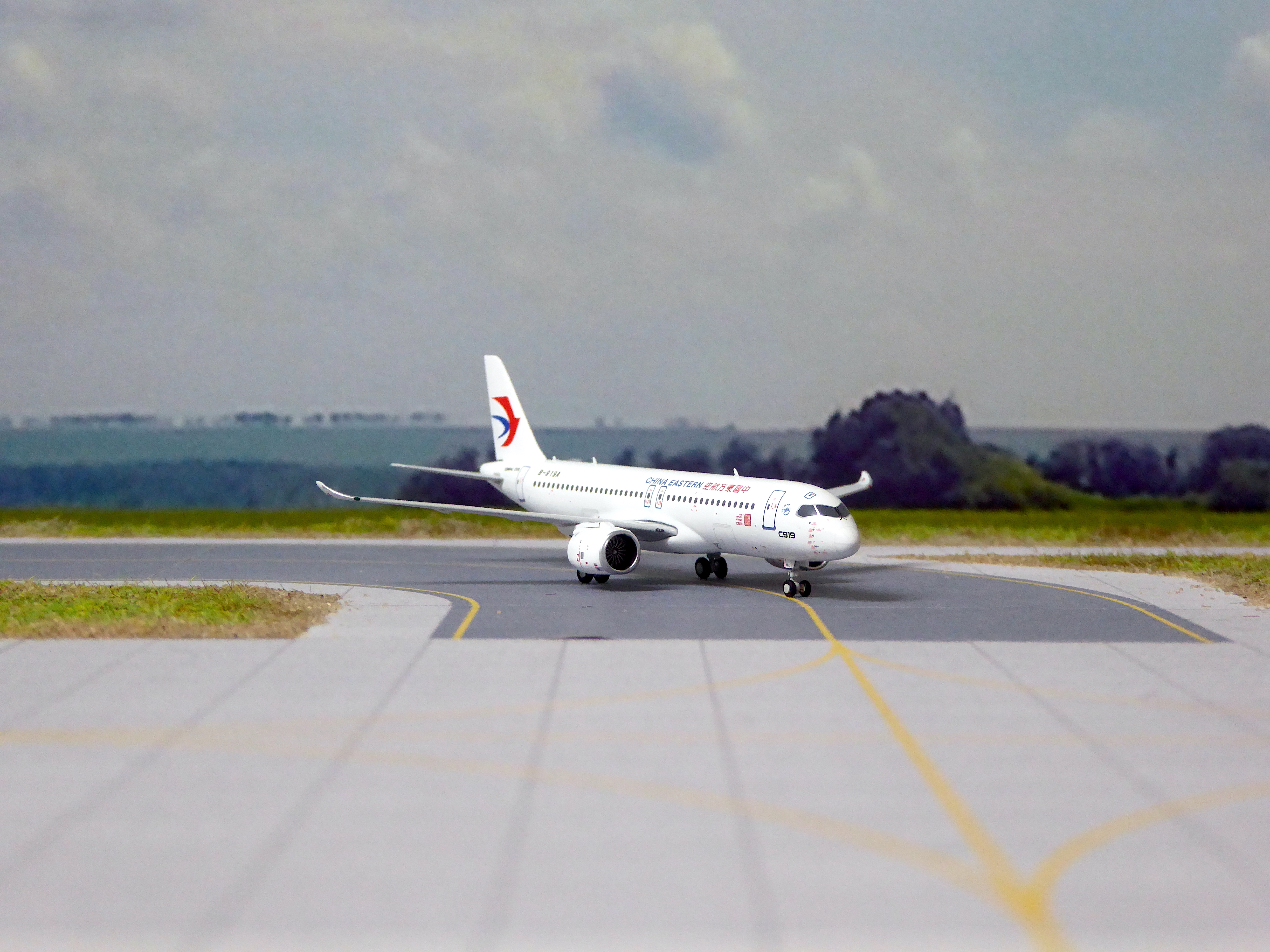 China Eastern C919 B-919A NG_2.JPG