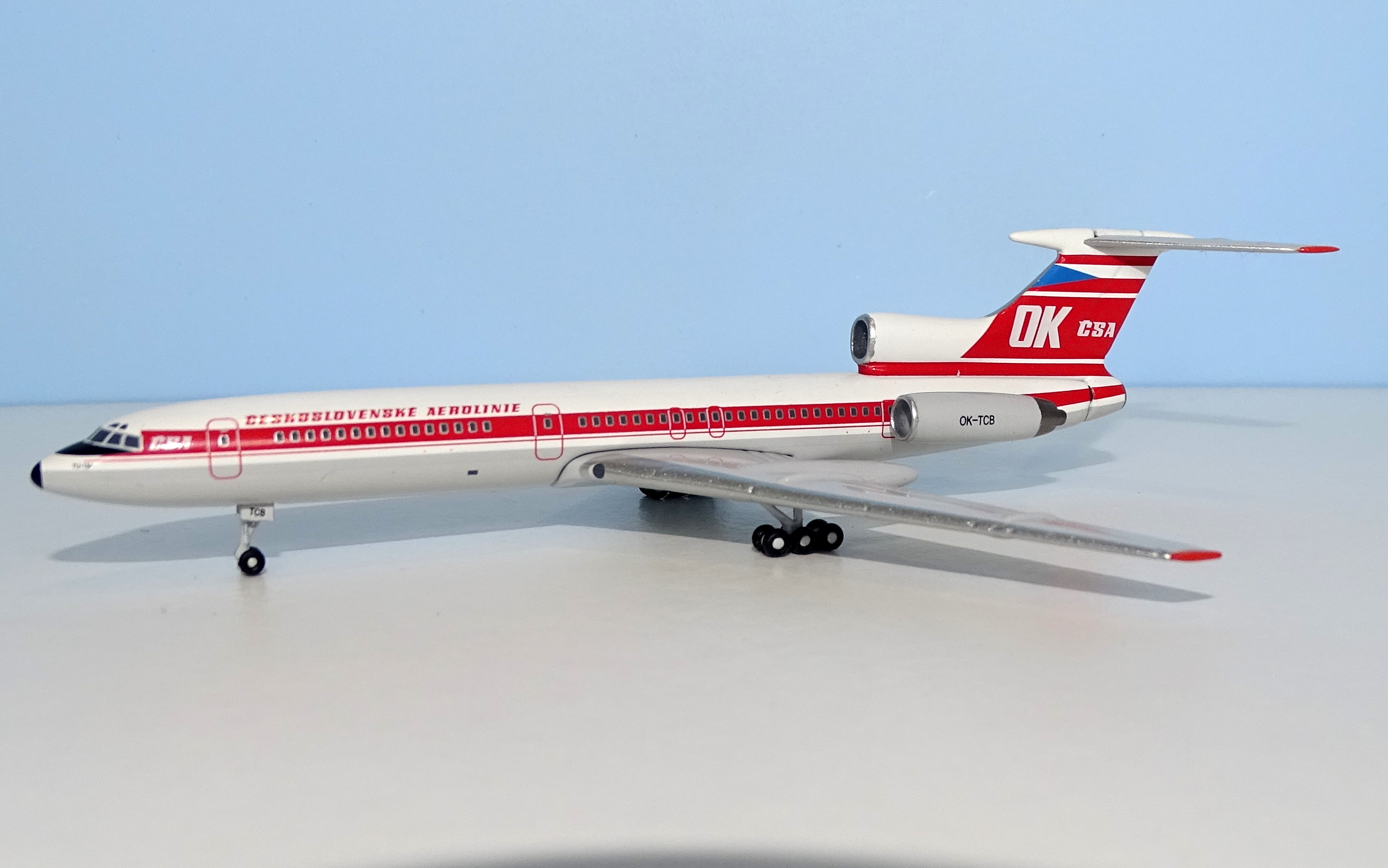 CSA_TU154_OK-TCB_01.JPG