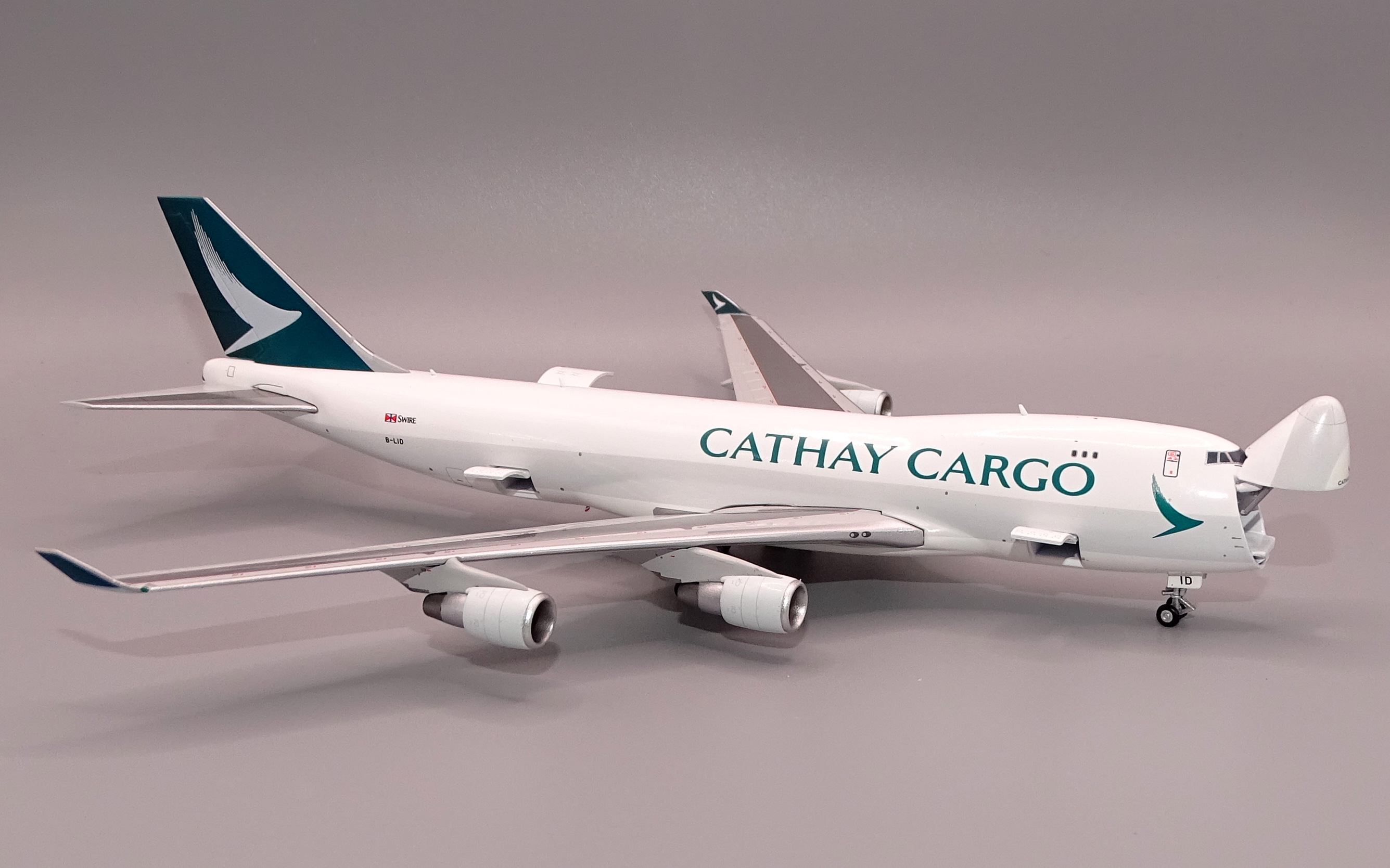 CX_B744F_B-LID_31.JPG