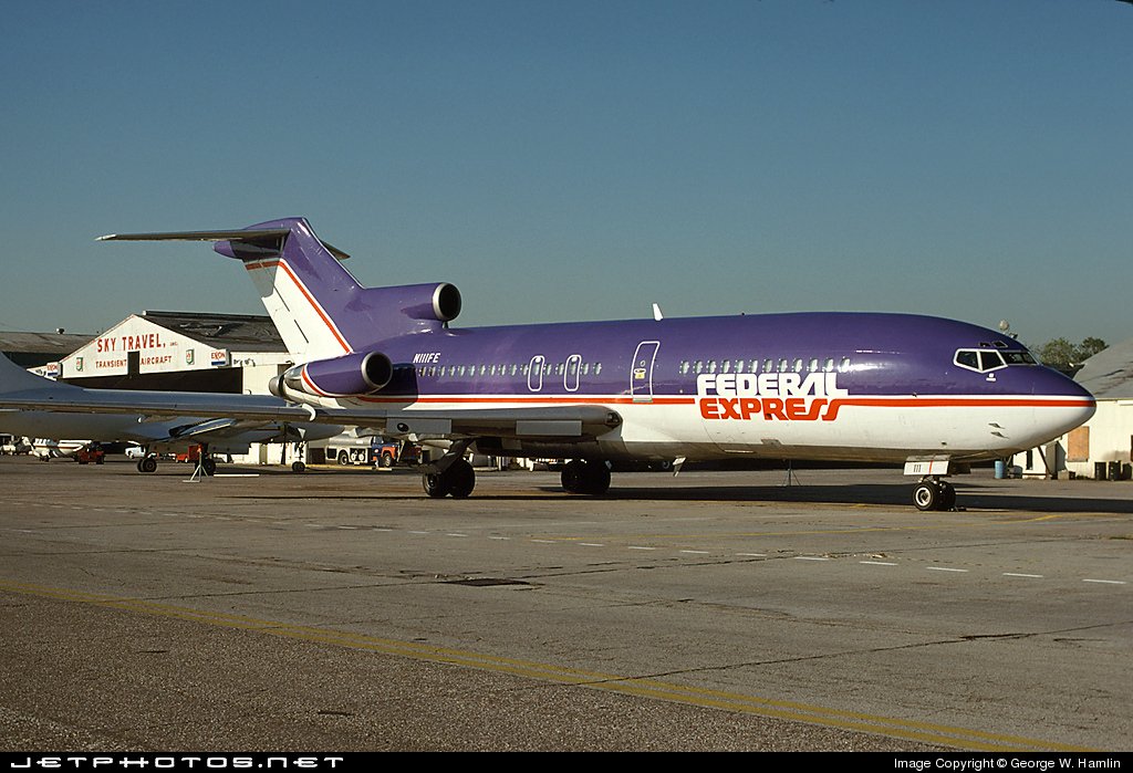 FedEx 727-122C 1978 N111FE R .jpg