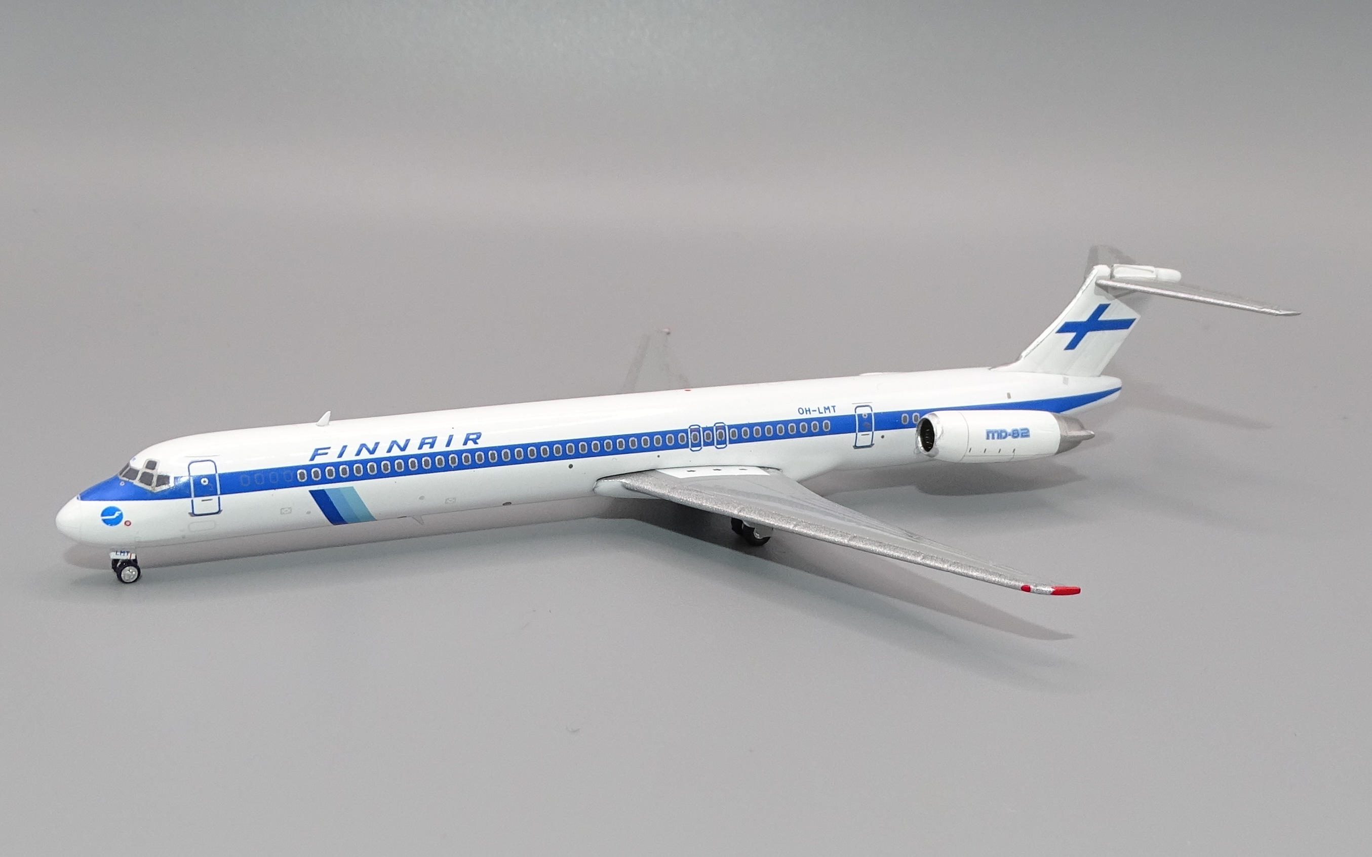 FINNAIR_MD82_OH-LMT_01.JPG
