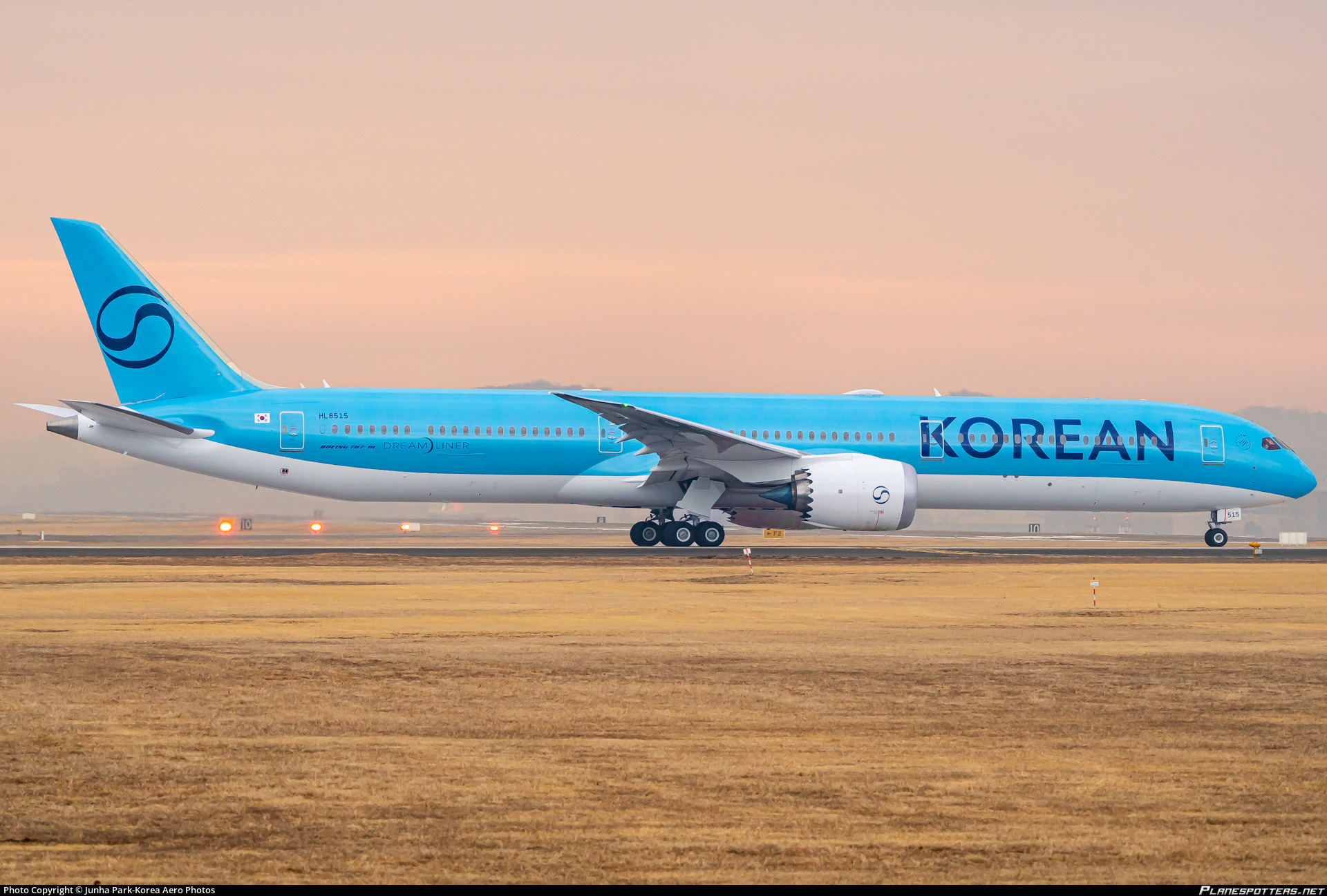 hl8515-korean-air-boeing-787-10-dreamliner_PlanespottersNet_1731005_57418c9110_o.jpg