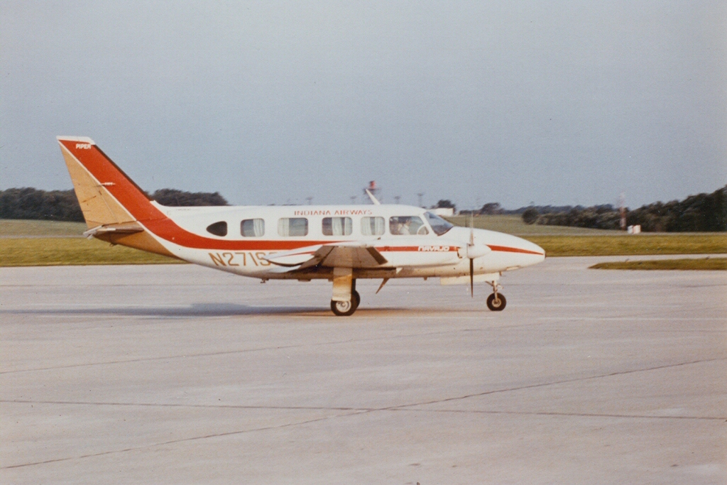 Indiana Airways Piper Navajo N27196 CVG_19790000_01.jpg