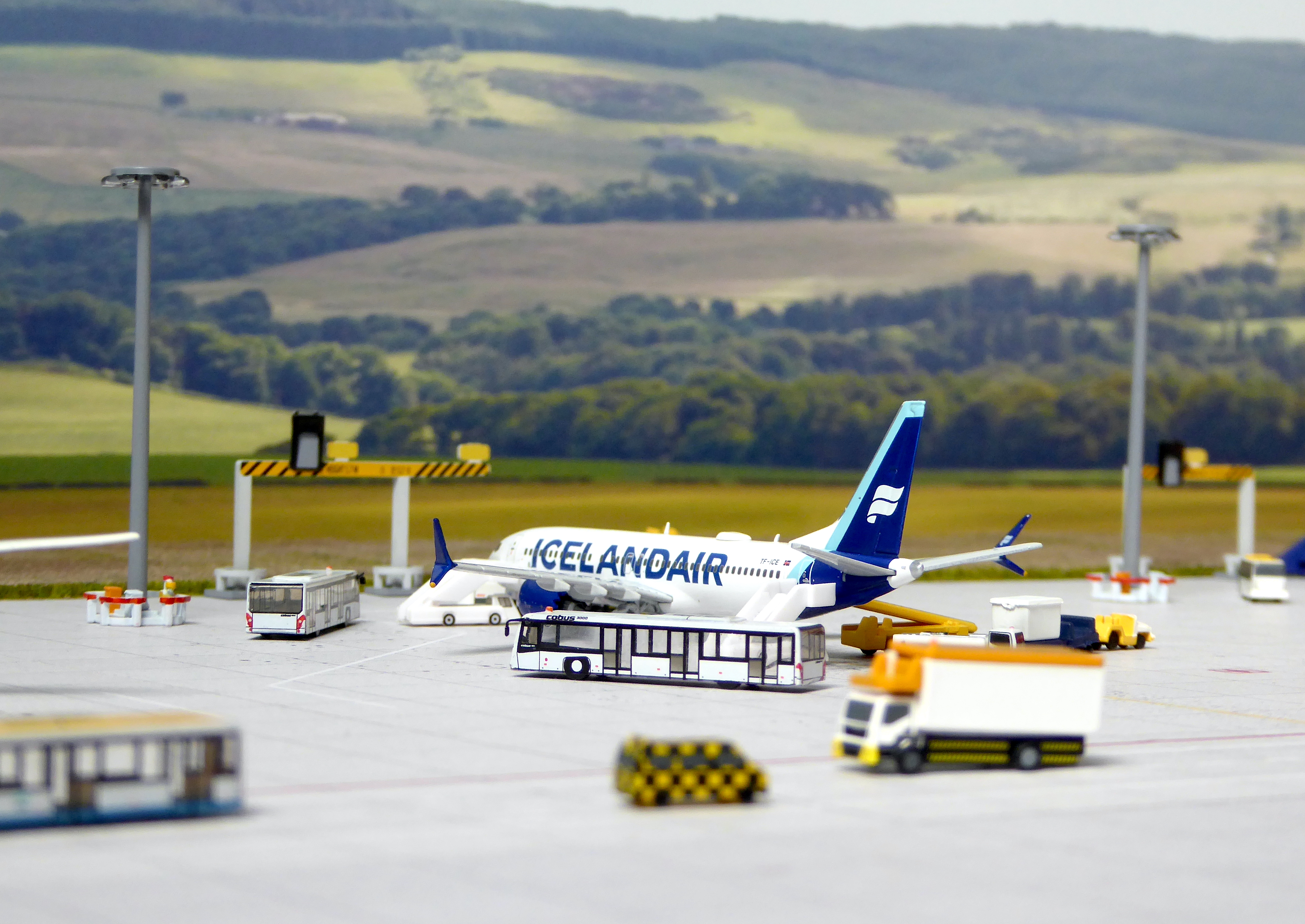 New Mix_1 Icelandair B737 Max8_1.JPG