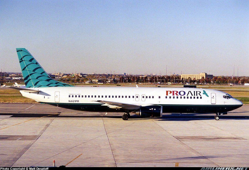 ProAir 737-49R N461PR R.jpg